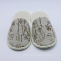 Último diseño Eva Slipper para sandalia